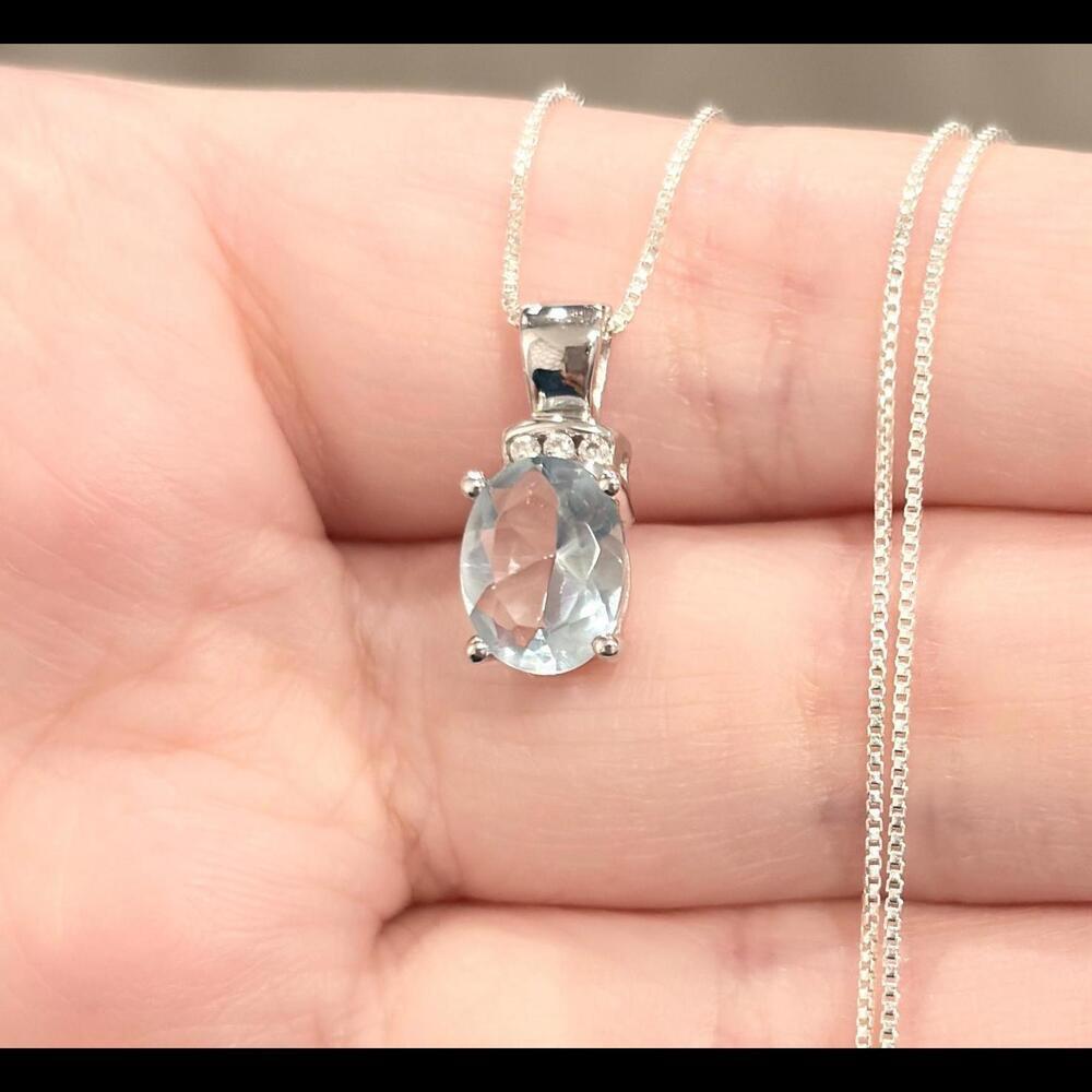 Blue Cubic Zirconia Pendant: Small light blue 10K solid white gold solit… - Picture 6 of 10
